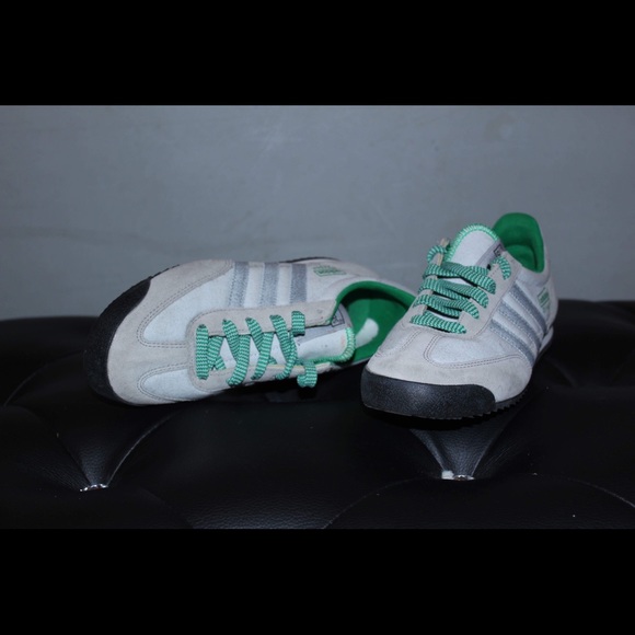 Sold - Adidas sneakers - Picture 2 of 2